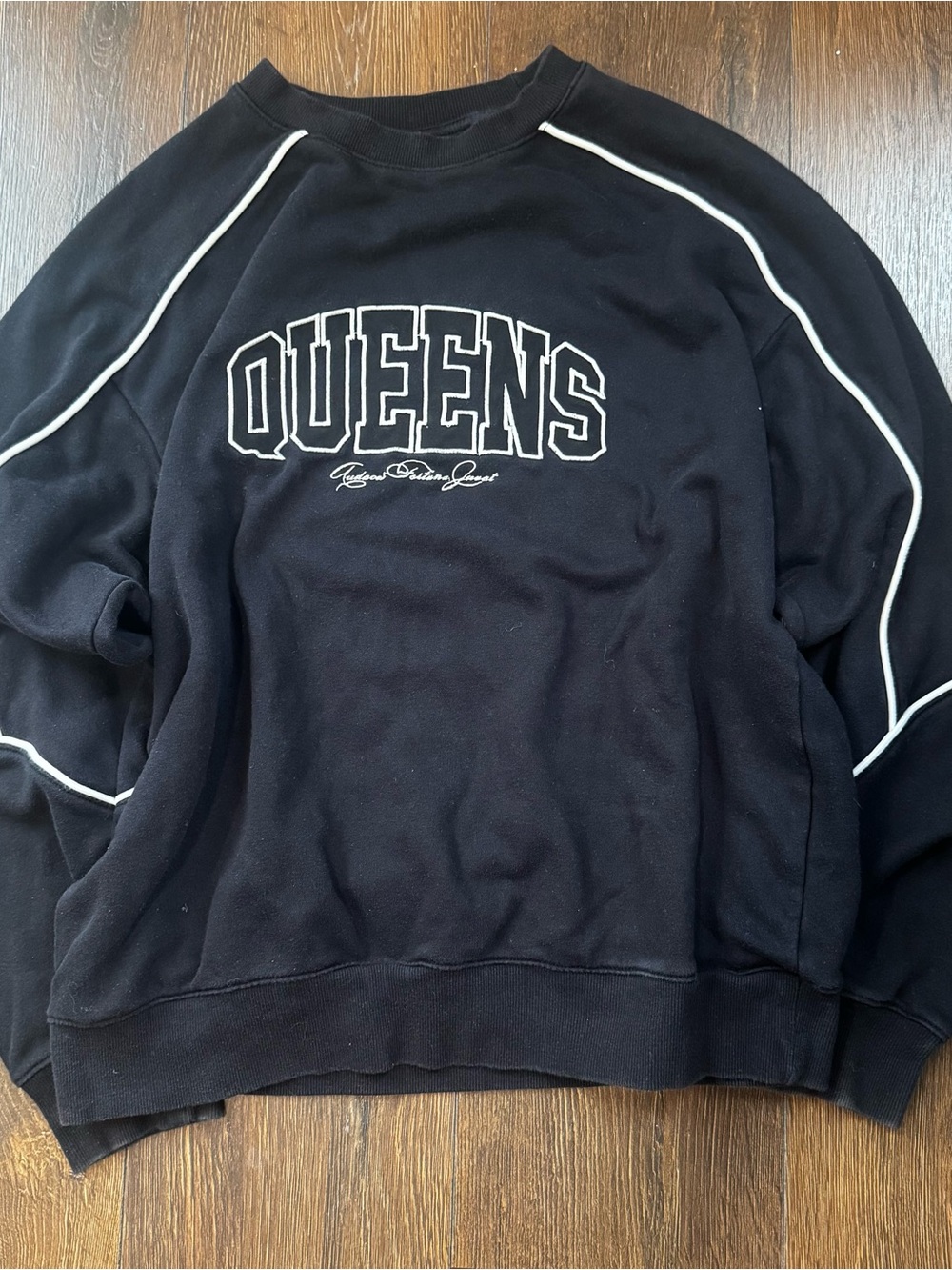 H&M Black Loose Fit Crewneck Sweatshirt